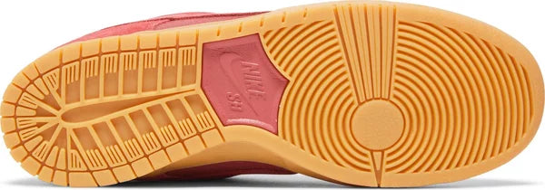 Nike-SB-Dunk-Low-Adobe