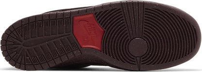 Nike-SB-Dunk-Low-City-of-Love-Burgundy-Crush
