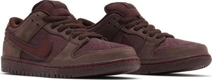 Nike-SB-Dunk-Low-City-of-Love-Burgundy-Crush