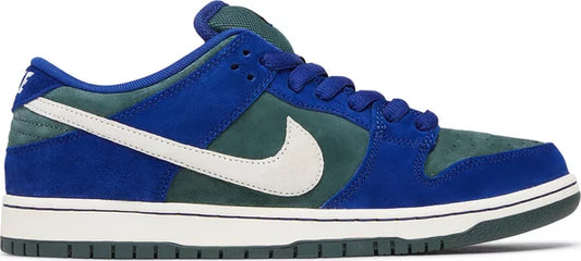 Nike-SB-Dunk-Low-Deep-Royal-Blue